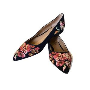 Lauren Ralph Lauren Londyn Floral Embroidered Suede Ballet Flat #899